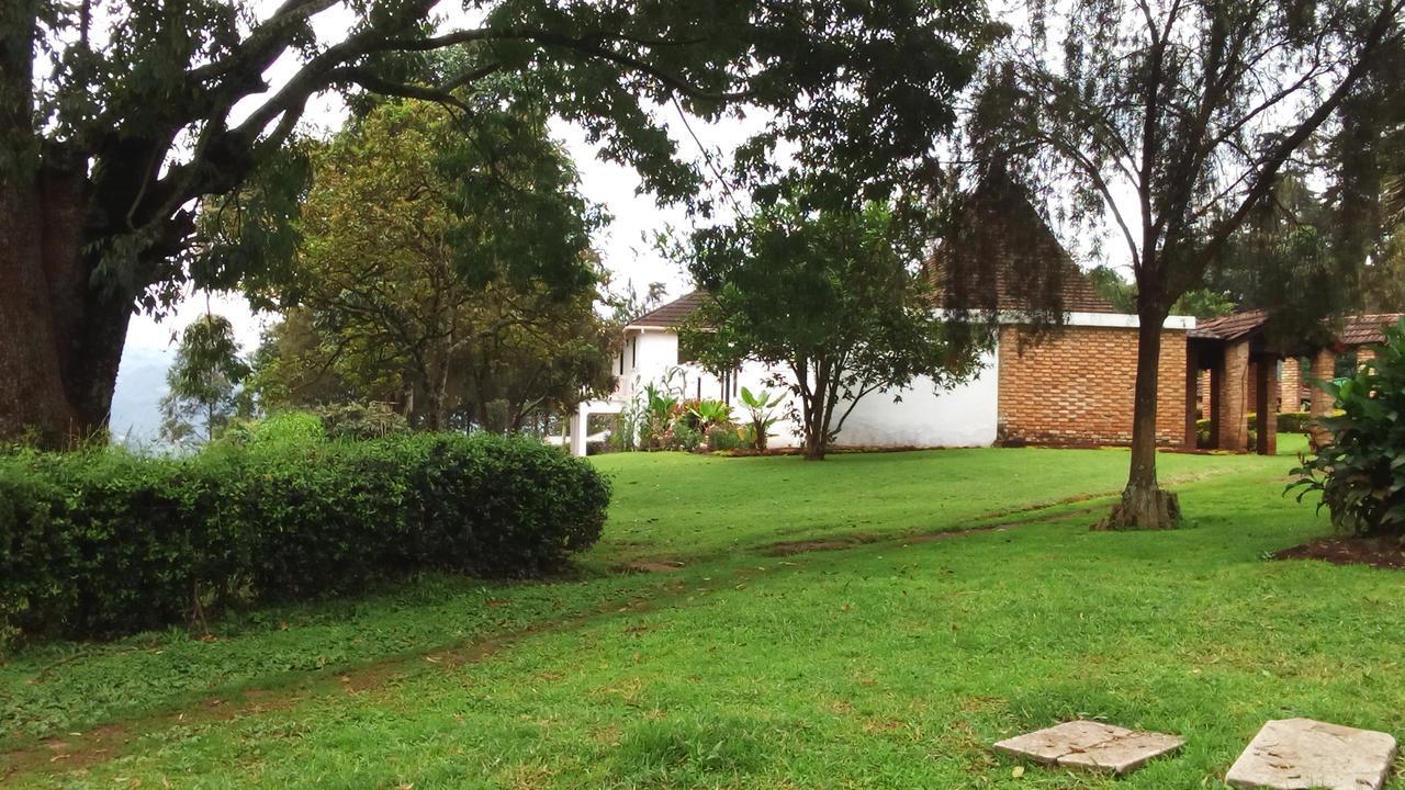 White Horse Inn Kabale Exterior photo