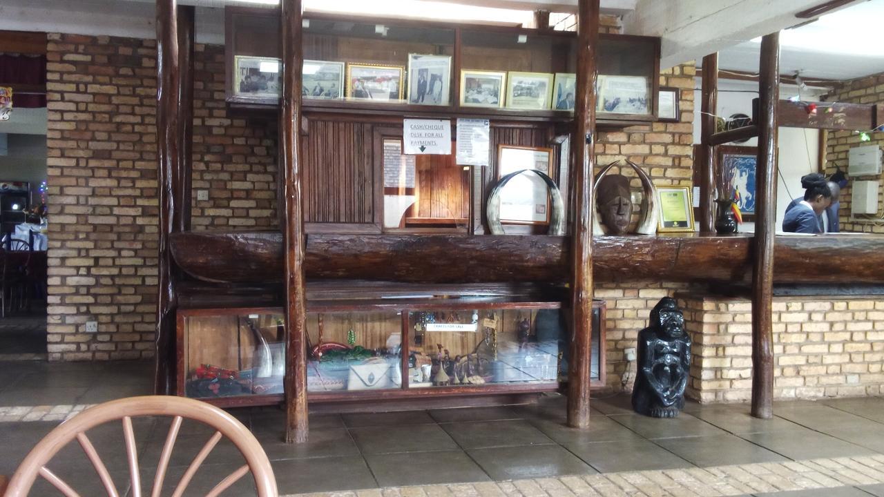 White Horse Inn Kabale Exterior photo